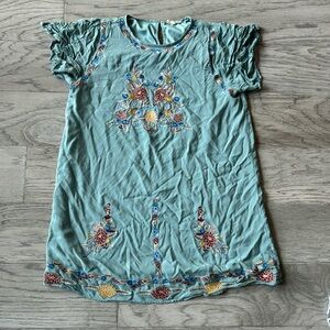 Entro dress with design